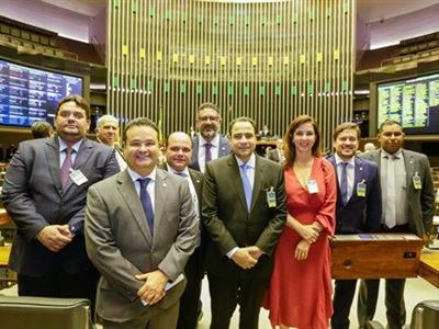 Foto da Notícia: Com rejeição do Congresso a vetos, limites a busca e apreensão serão incluídos no Estatuto da Advocacia